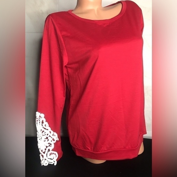 Red Crochet Lace Designed Sleeve Tunic Size Small - Picture 1 of 7